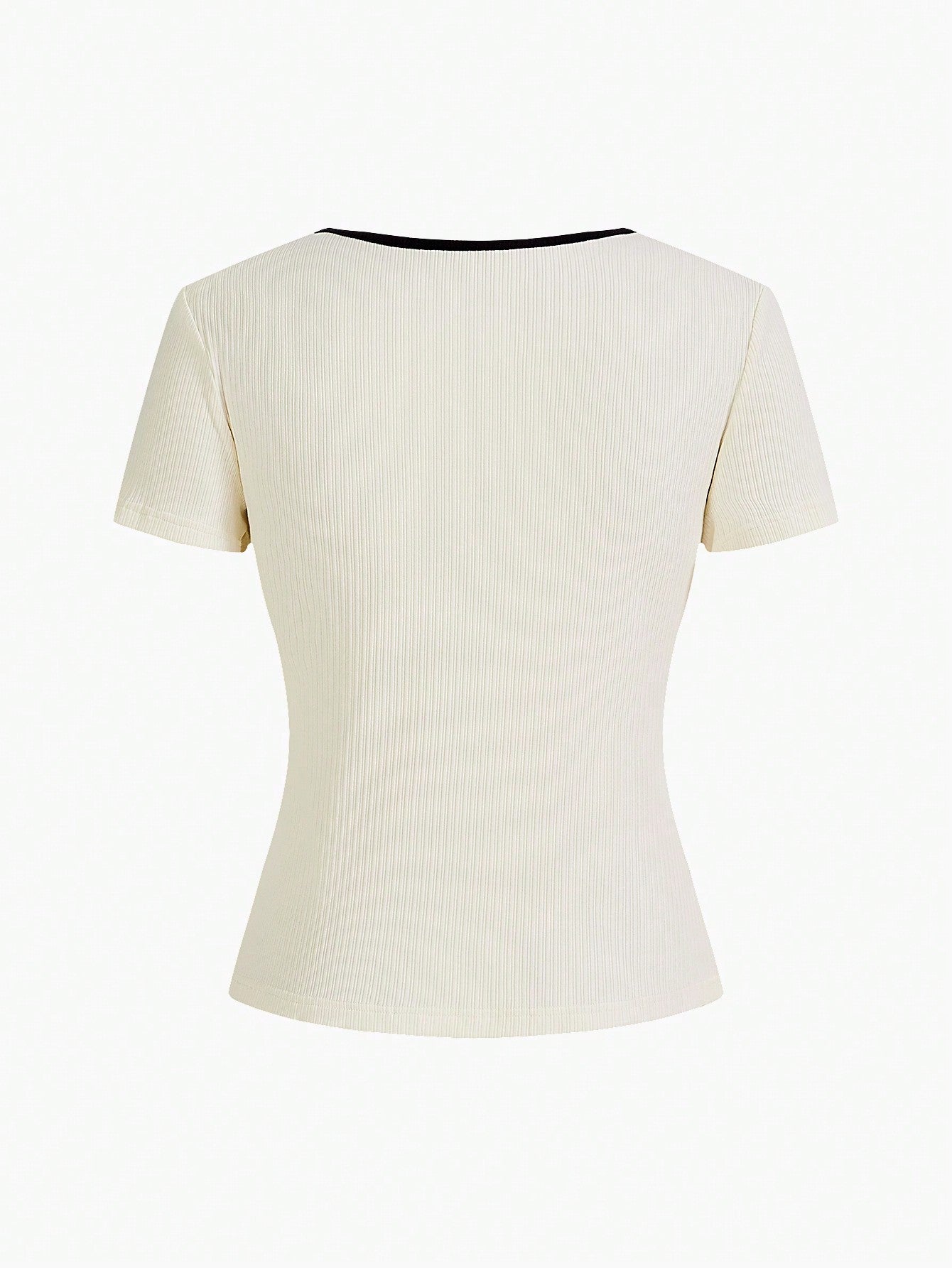 Camiseta Belle - Camiseta Simples com Acabamento em Contraste Canelado