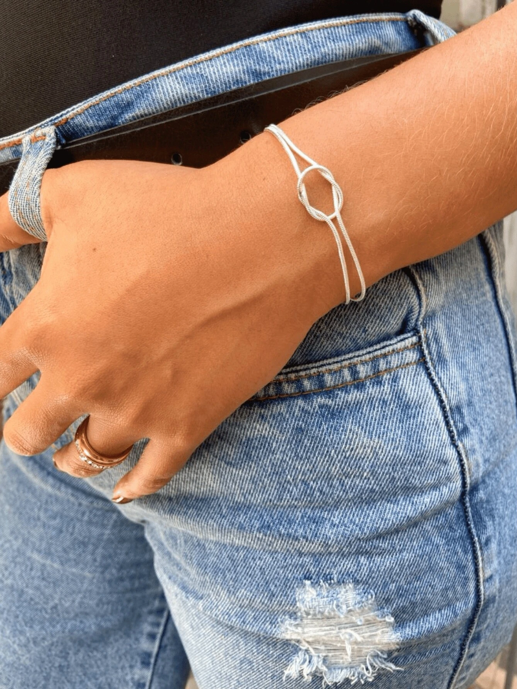 Pulseira Laço di Argento - Elegância em Cada Laço