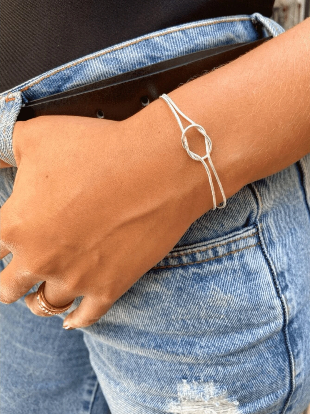 Pulseira Laço di Argento - Elegância em Cada Laço